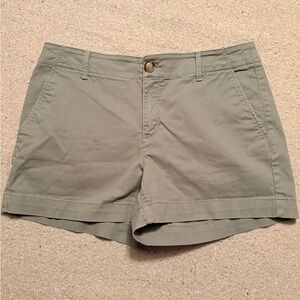 LOFT Sage Green Women's Cargo Shorts Size 8